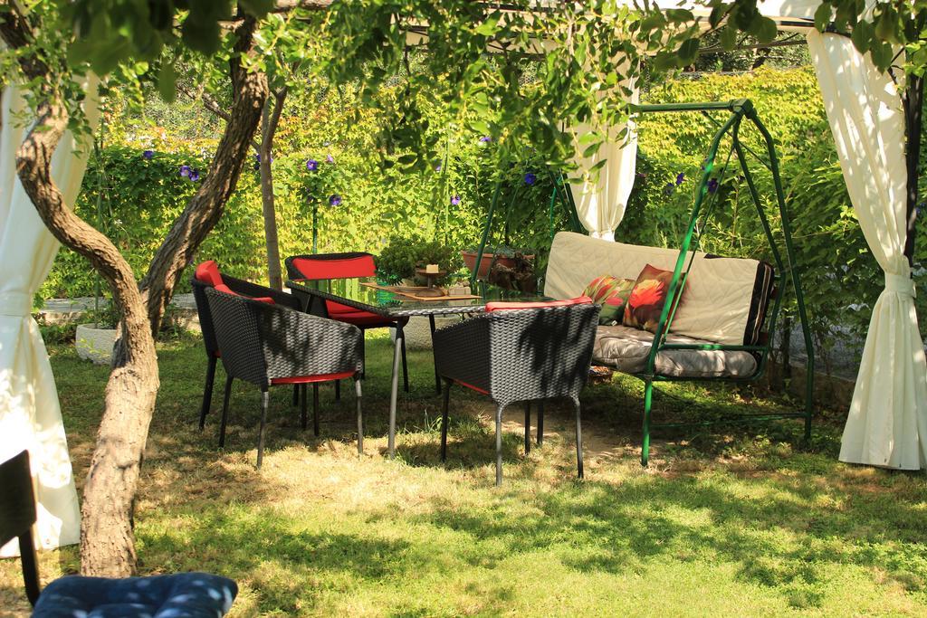 Apartments Petrada Omiš Zewnętrze zdjęcie