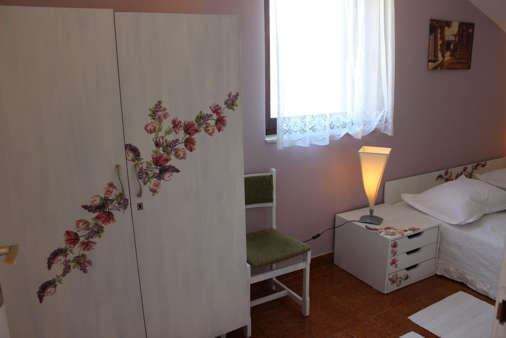 Apartments Petrada Omiš Zewnętrze zdjęcie