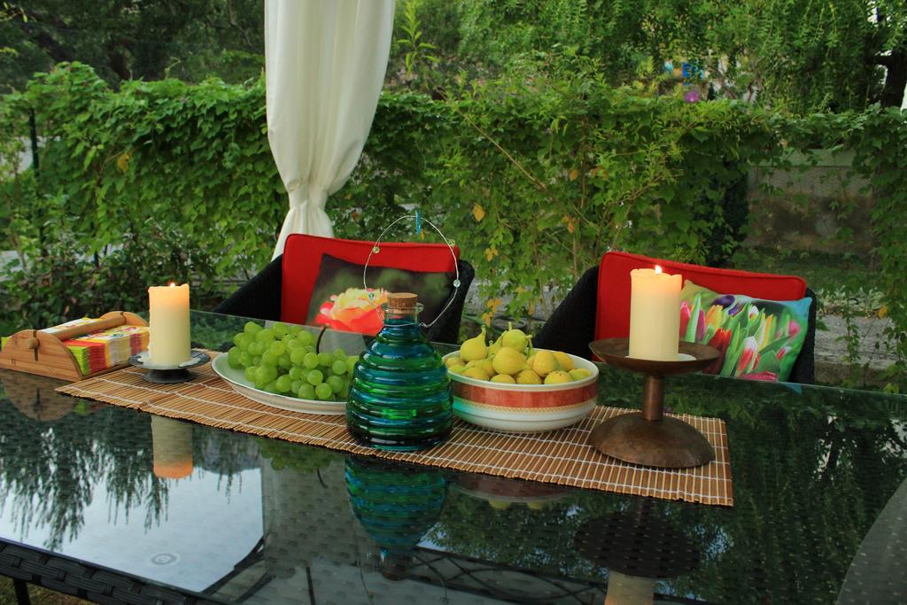 Apartments Petrada Omiš Zewnętrze zdjęcie