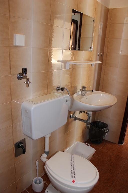 Apartments Petrada Omiš Zewnętrze zdjęcie