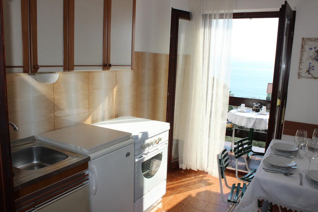Apartments Petrada Omiš Pokój zdjęcie