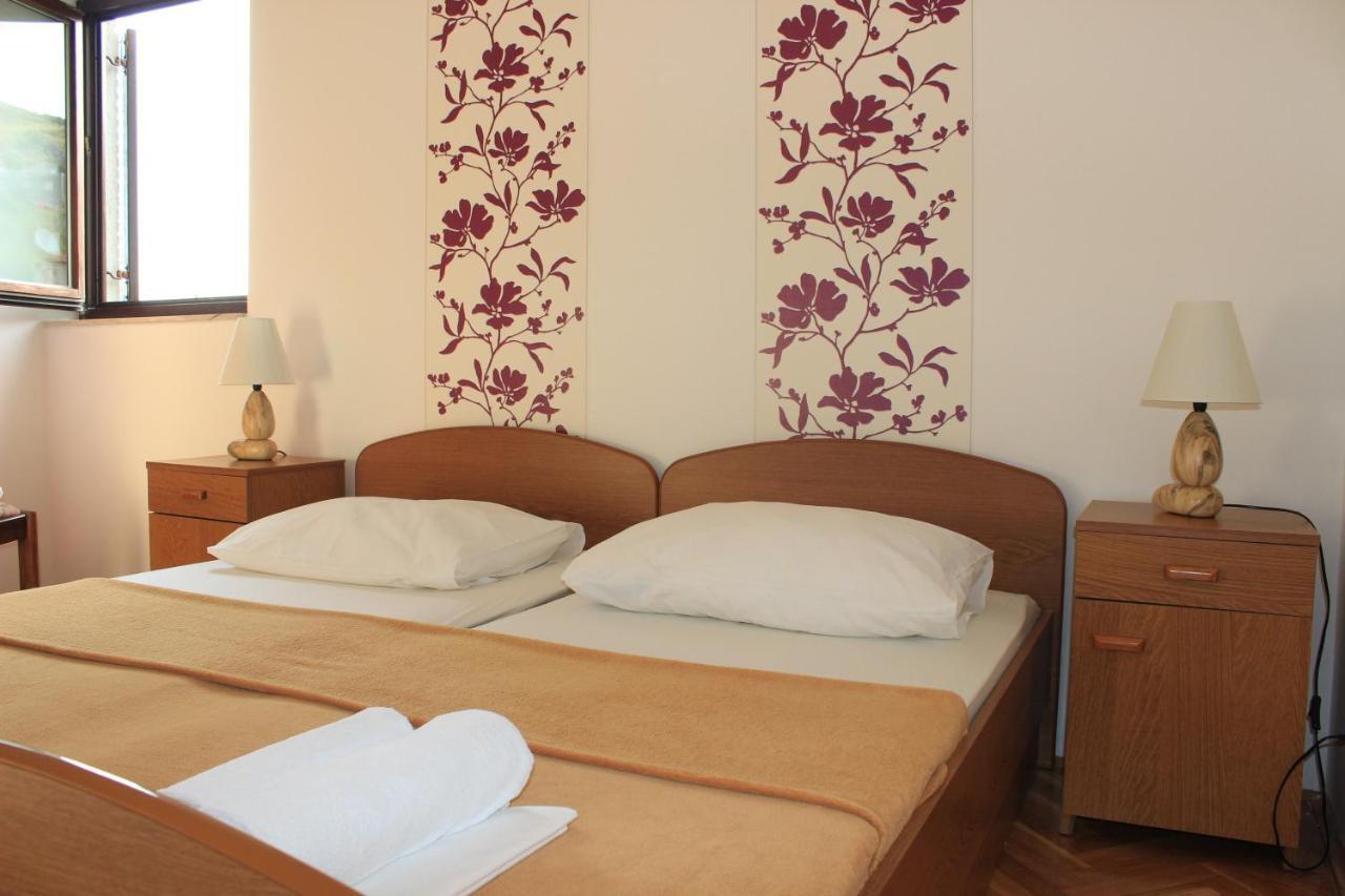 Apartments Petrada Omiš Pokój zdjęcie